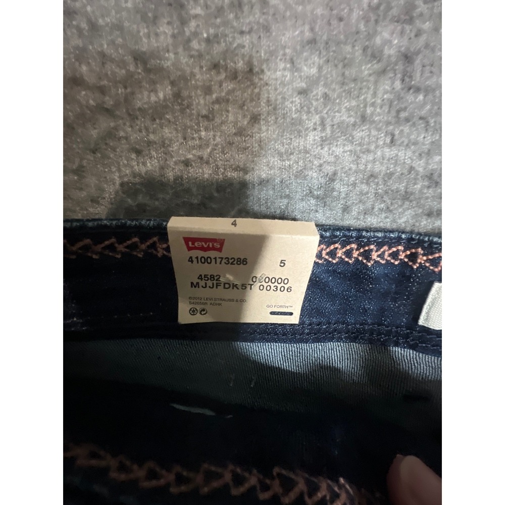 Levis Womens Dark Wash Denim Shorts Indigo Blue Size 4 4100173286 MJJFDK5T - Picture 5 of 11